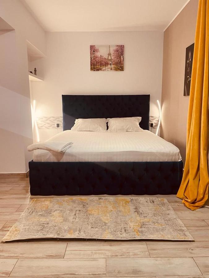 Rohan Studio One Aparthotel Năvodari Exteriör bild
