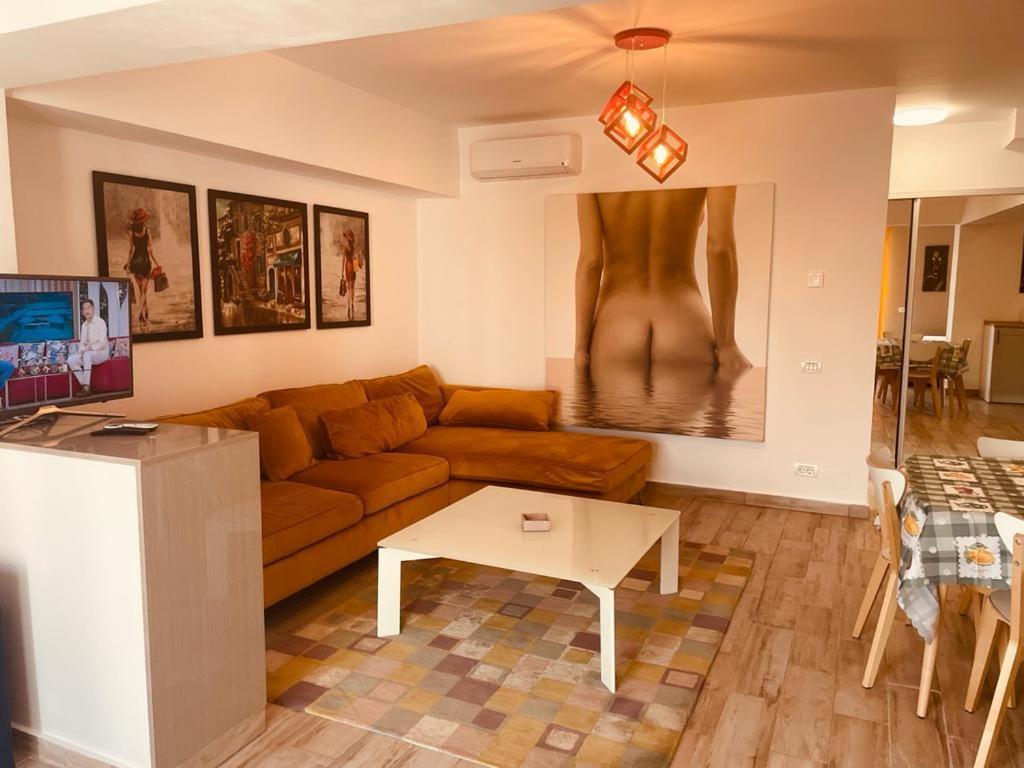 Rohan Studio One Aparthotel Năvodari Exteriör bild