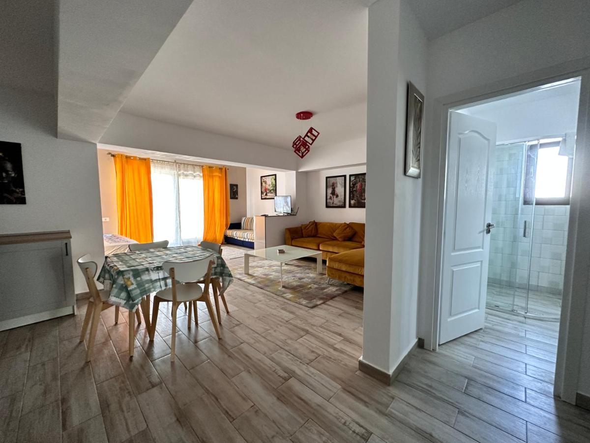 Rohan Studio One Aparthotel Năvodari Exteriör bild