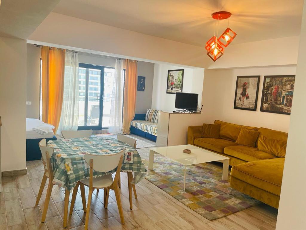 Rohan Studio One Aparthotel Năvodari Exteriör bild