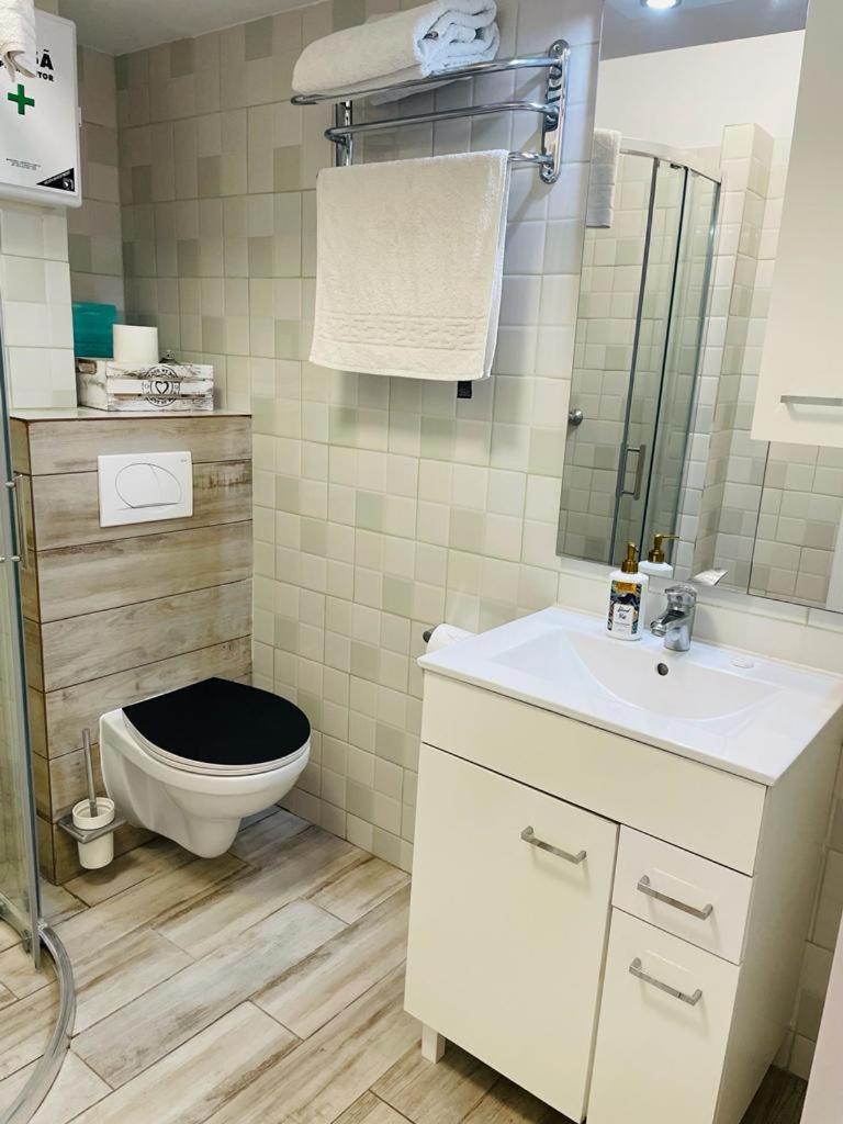 Rohan Studio One Aparthotel Năvodari Exteriör bild