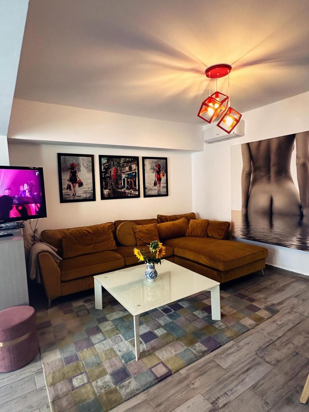 Rohan Studio One Aparthotel Năvodari Exteriör bild