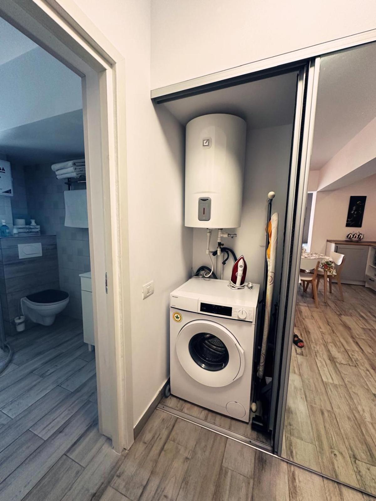 Rohan Studio One Aparthotel Năvodari Exteriör bild
