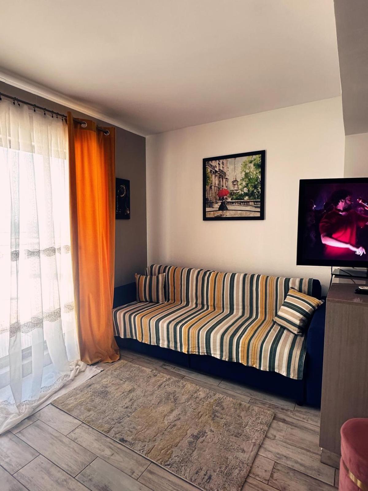 Rohan Studio One Aparthotel Năvodari Exteriör bild