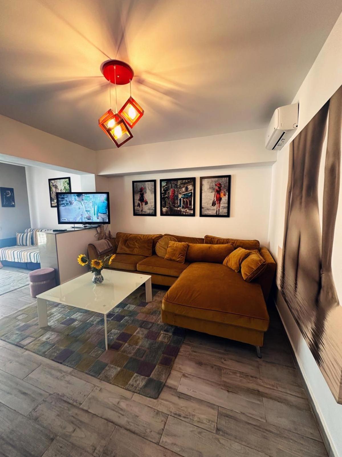 Rohan Studio One Aparthotel Năvodari Exteriör bild